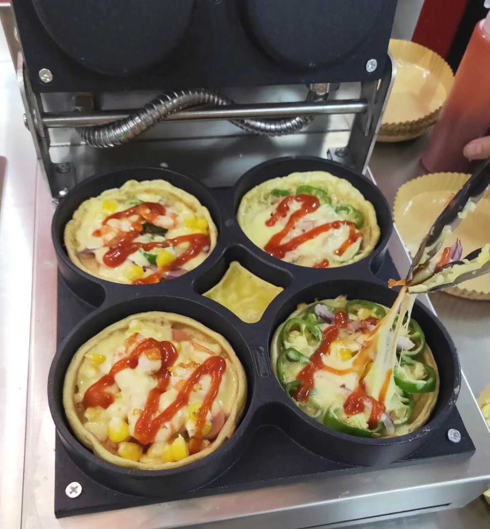 купити Вафельницю‑тарталетницю GoodFood WB4B